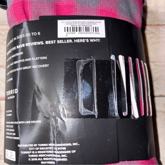 TORRID FULL LENGTH SIGNATURE WAIST PREMIUM LEGGINGS SIZE 5X Scarlett Plaid - Picture 11 of 15